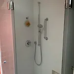 Flow In 아파트 키츠부헬